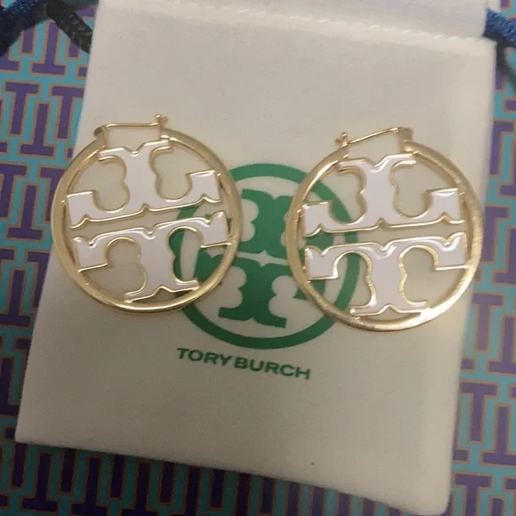 Authentic Tory Burch Gold Logo Hoop Earrings NWT Fast ship - Picture 2 of 5